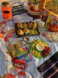 Here are 20 finds for you to throw the picnic of your dreams. Date Ideas Romantic Picnic Food Picnic Date Food Picnic Foods