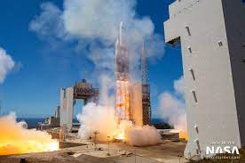 Its official program name was space transportation system (sts), taken from a 1969 plan for a system of reusable spacecraft where it was the only item funded for development. Ula Delta Iv Heavy Launches Nrol 82 National Security Mission Nasaspaceflight Com