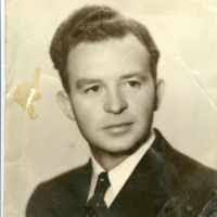 Austin Chamberlain's Instagram, Twitter & Facebook