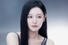 Kim Ji Won In Talks To Play Korea's First Female Detective In New Drama By  “Tempest” Creators