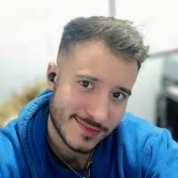 300+ perfiles de «Giannone»