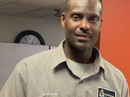 Sherry Askew's Instagram, Twitter & Facebook