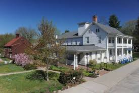 Some of the more popular amenities offered include free wifi, free parking. Deerfield Inn Deerfield Massachusetts United States Venue Report