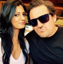 Looking for a painter for interior and exterior of 2600sq ft one story  house (incl garage). Location: Placentia