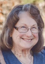 Mary Jo Pennington the daughter of B. T. Smith and Lillian Blanche Latham  Smith was born in Paragould, Arkansas