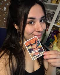 Penny ☀️ • • • #pokemon #pokemoncards #pokemontcg #pokemoncommunity  #scarletviolet #pokemontrainer