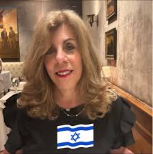 I am thrilled to announce my next chapter in real estate! I've officially  joined Compass, and I couldn't be more excited for what's ahead. This move  is all about growth, innovation, and