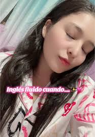 feliz #thereisholdingmeback 🩷