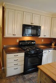 Shenandoah Winchester Hazelnut Glaze Traditional Kitchen Philadelphia By Lowe S Of Avondale Pa Kitchen Renovation Kitchen Design Traditional Kitchen