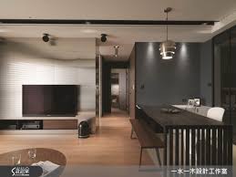 利用異材質創造視覺平衡感 於明暗色系中為生活闡述故事 interior design house house design