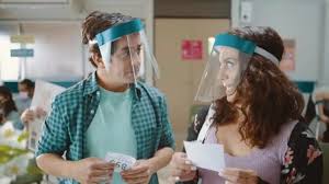 Once años tiene la hija mayor de paola troncoso, quien cada fin de semana se luce con sus rutinas de humor en morandé con compañía, donde da vida a polillita, a la mamá de miguelito, entre otro personajes. Mega Estreno Un Nuevo Adelanto De El Barrio Radioactiva 92 5