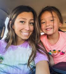 Ashley Till's Instagram, Twitter & Facebook