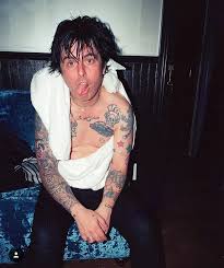 He is one of the hottest tattooed celebrities and famous people with. Fuuuuuuuuuuuck Billie Joe Armstrong Green Day Billie Joe Billie Joe Armstrong Tattoos