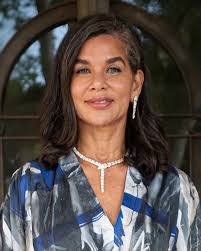 Suzanne Mcafee's Instagram, Twitter & Facebook