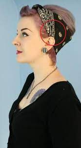 Retro Hair Styling How To Fold A Bandana Bandana Hairstyles Short Scarf Hairstyles Short Scarf Hairstyles