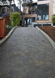 How To Improve The Look Of A Driveway Modern Driveway Driveway Design Concrete Walkway