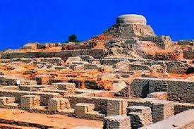 It lies on the flat alluvial plain of the indus, about 50 miles (80 km). Mohenjo Daro In Pakistan Haunting Heritage