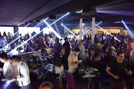 افضل 10 من أماكن السهر في دبي