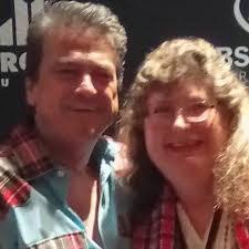 Deborah Howlett's Instagram, Twitter & Facebook