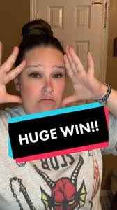 Danielle Havens's Instagram, Twitter & Facebook