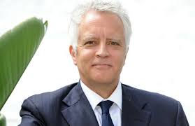 All people moves news