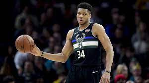Latest on milwaukee bucks power forward giannis antetokounmpo including news, stats, videos, highlights and more on espn. Nba Hacker Angriff Bei Giannis Antetokounmpo Von Den Milwaukee Bucks Eurosport