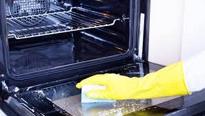 Esperimento forno pulito in pochi secondi con bicarbonato e aceto. Ricetta Forno Incrostato Come Pulirlo Con Bicarbonato E Aceto Le Ricette Di Buonissimo