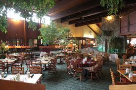 West Lebanon New Hampshire Restaurant Dine In Casual Elegance Fireside Inn Suites West Lebanon New Hampshire Restaurant New Hampshire Cafe Restaurant