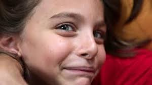 Sarah Stride: "Un esercito" è il nuovo video #trakofthenight