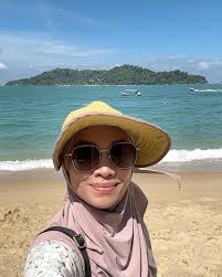 You can only win when your mind is stronger than your emotions., Bila minda  kita tenang lagi mudah untuk kita nampak jalan. Baru kita boleh buat  pilihan yang tak lahir dari rasa letih dan emosi semata ...