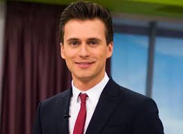 Скічко в раді показав пародію на зеленського. Vedushij Evrovideniya 2017 Aleksandr Skichko Zhenitsya Glamurchik Tochka Net