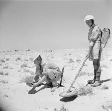 The first patent for a metal detector was awarded to gerhard fischer in 1925 there are different types of metal detector, and one of the most important for hobby detecting is the pulse. Polish Mine Detector Wikipedia