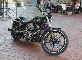 Datei Harley Davidson Softail Breakout Fxsb103 2015 08 25 Sp Jpg Wikipedia