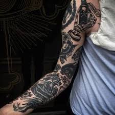 Traditional Sleeve Black And Grey Buscar Con Google Traditional Tattoo Black And White Black And Grey Tattoos Sleeve Black Sleeve Tattoo