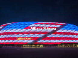 Information flyer fc bayern museum, arena bistro, paulaner fanmeet, fc bayern store and more. Bayern Munich Allianz Arena Red White Blue For July 4 Sports Illustrated