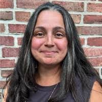 Elizabeth Mace's Instagram, Twitter & Facebook