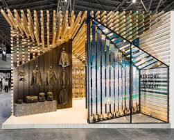 Porous Wooden Cube By Linehouse Captures Canadian Wilderness In 2020 Bouw School Ideeen