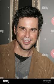 Jonathan silverman hi-res stock photography and images
