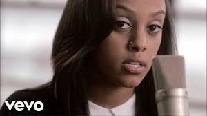 Ruth B: six seconds about Peter Pan that made her a star