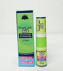 Safecare's roll on minyak angin aromatherapy refreshing oil is a medicated oil that contains camphor, menthol and essential oil. Minyak Angin Aromatheraphy Freshcare Hof Beauty
