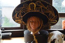 Vintage Calidad Sombrero Gigantic Black Gold Sombrero Matador Halloween Costume Mariachi Bands Gold Horseshoes Sequins Hand Sewn Embroidered Hacienda Decor Matador Costume Sombrero