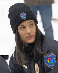 Por qué Angela 🤔 : r/Dexter