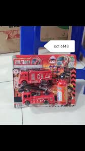 FIRE TRUCK SET OCT6143