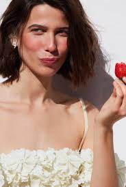 Samia Mora, cardióloga y profesora de Harvard: "Las mujeres que quieran  vivir más deberían seguir una dieta mediterránea"