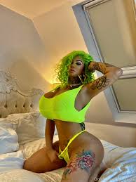 View Goddess Nicki Onlyfans pictures with a focus on fetish online on  x-fetish.tube