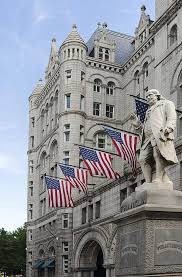 Benjamin Franklin Statue In Front Of The Old Post Office Washington Dc Luoghi Luoghi Da Visitare Washington