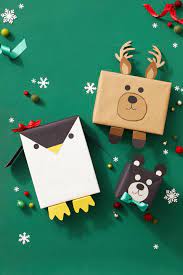 Here are some easy and creative gift wrapping ideas i wanted to share for kids: 45 Easy Christmas Gift Wrapping Ideas Unique Diy Holiday Gift Wrap