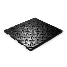 Custom made front and rear floor mats.each rubber mat has hundreds of cups to hold water, snow, mud, sand, and spills. 16 4896m 1 2 Stall Trailer Floor Mat Large