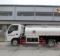 4,000 Litres (1050 Gallons) Stainless Steel Fuel Tanker ...