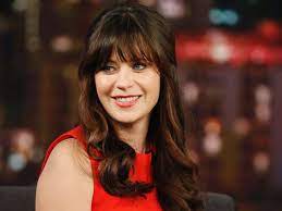 The actress, 41, posted a sweet selfie on instagram wednesday showing herself and the property brothers star, 43, grinning. Why Zooey Deschanel Won T Do A Photo Shoot Showing Her Post Baby Body Abc News